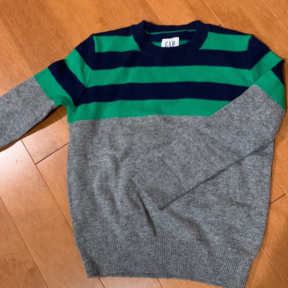 Gap Kids classic striped sweater, size XS